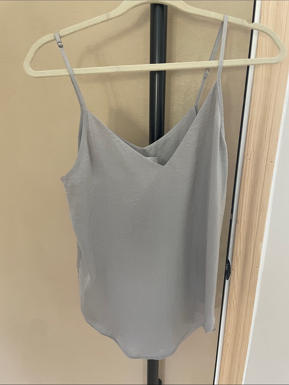 Brochu Walker Light Gray Silk V-Neck Spaghetti Strap Cami